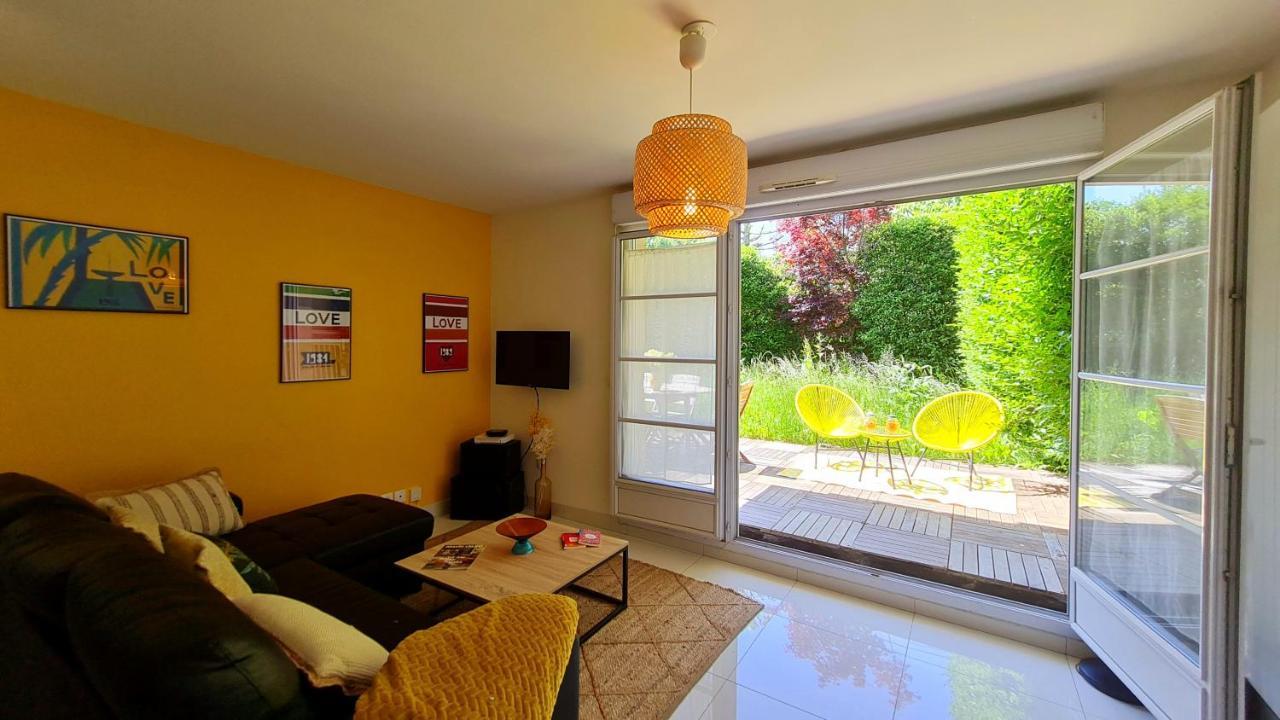 Happy Stay Disney Two - Apartment With Garden & Parking مونتِفرا المظهر الخارجي الصورة