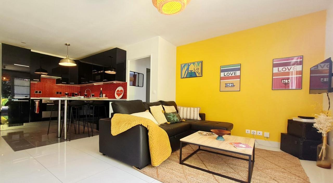 Happy Stay Disney Two - Apartment With Garden & Parking مونتِفرا المظهر الخارجي الصورة